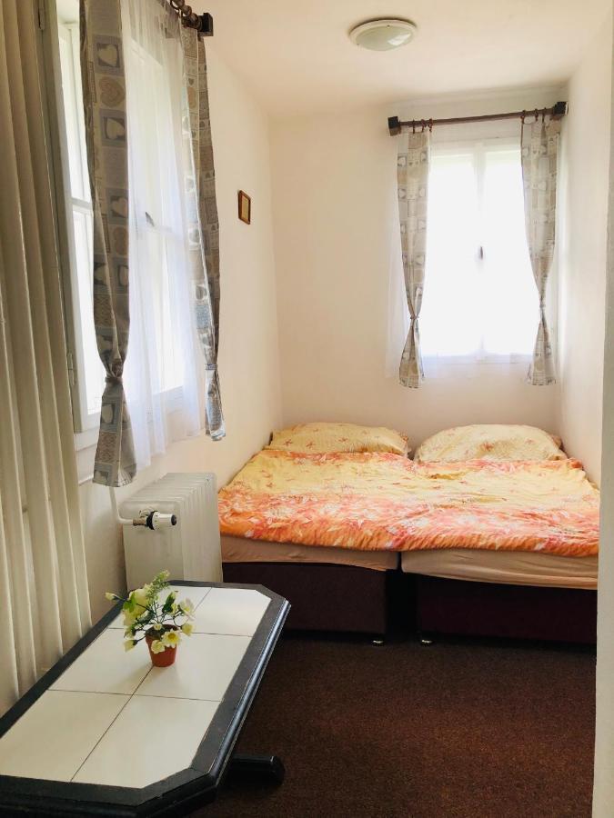 Penzion Horska Chata Svetla Tanvald Luaran gambar