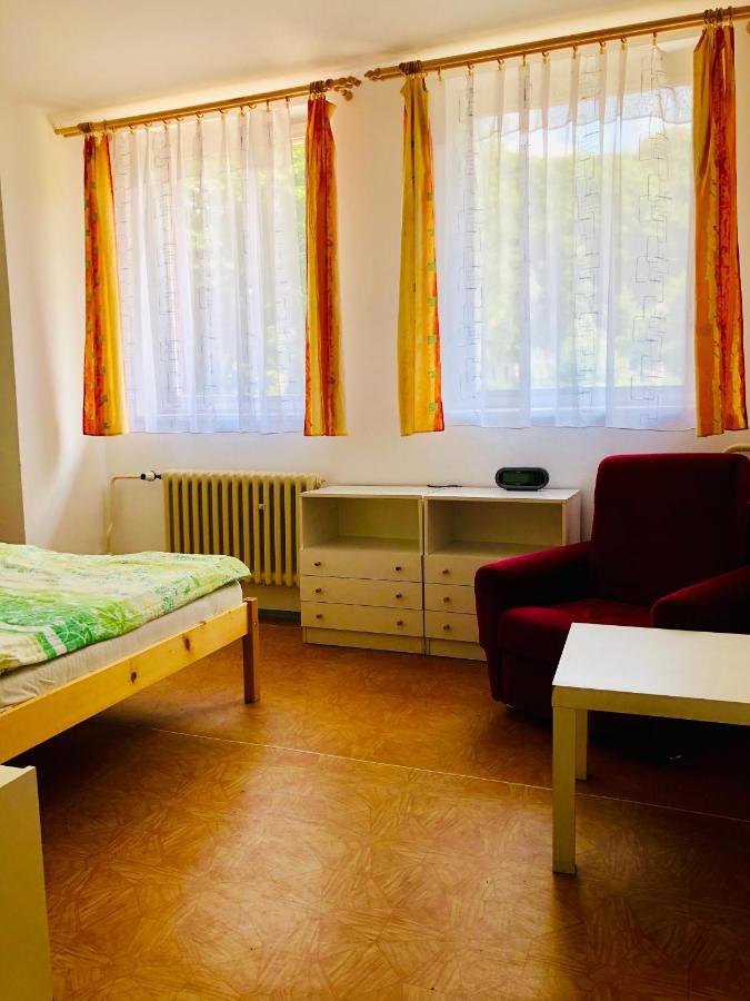 Penzion Horska Chata Svetla Tanvald Luaran gambar