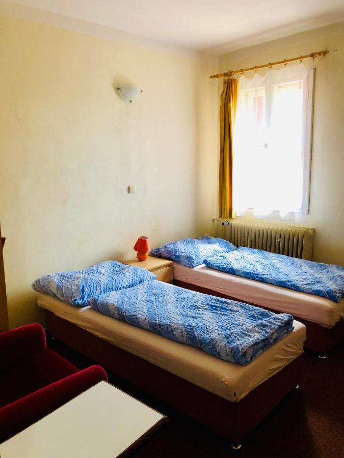 Penzion Horska Chata Svetla Tanvald Luaran gambar